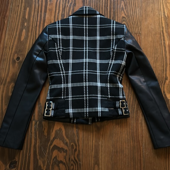 BEBE PLAID MOTO JACKET black white size 00 NWT - Picture 6 of 12